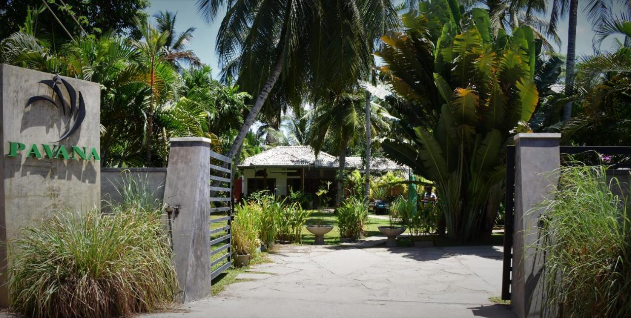 Pavana Hotel Negombo Exterior photo